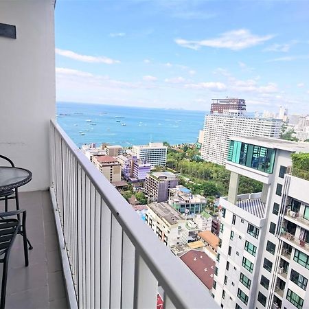 Llx Apartments At The Base Condo Pattaya Eksteriør bilde