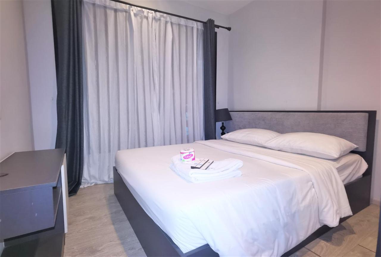 Llx Apartments At The Base Condo Pattaya Eksteriør bilde