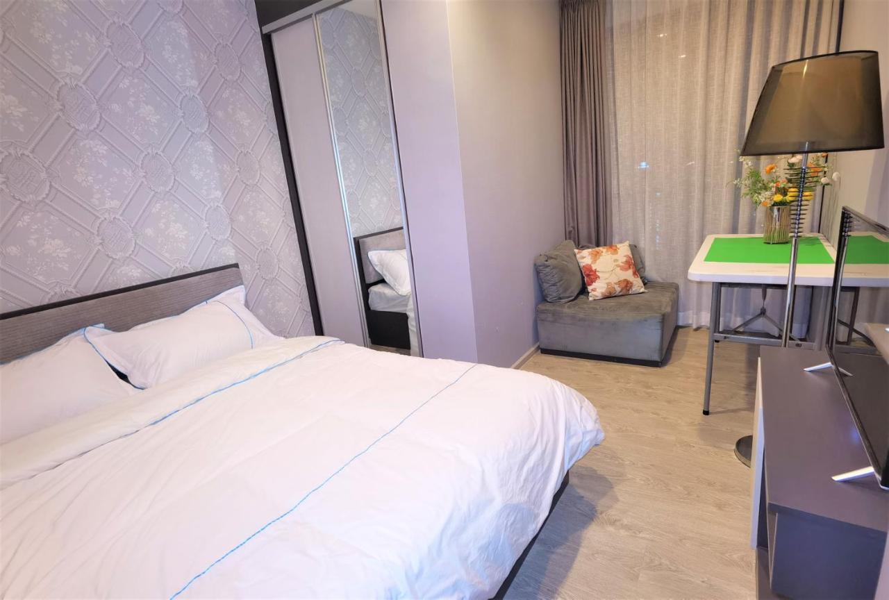 Llx Apartments At The Base Condo Pattaya Eksteriør bilde