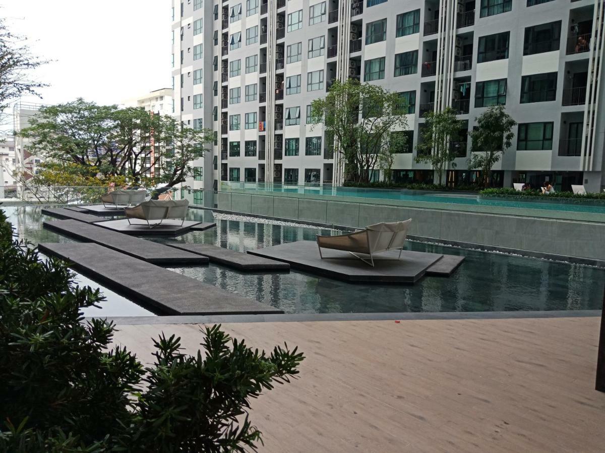 Llx Apartments At The Base Condo Pattaya Eksteriør bilde