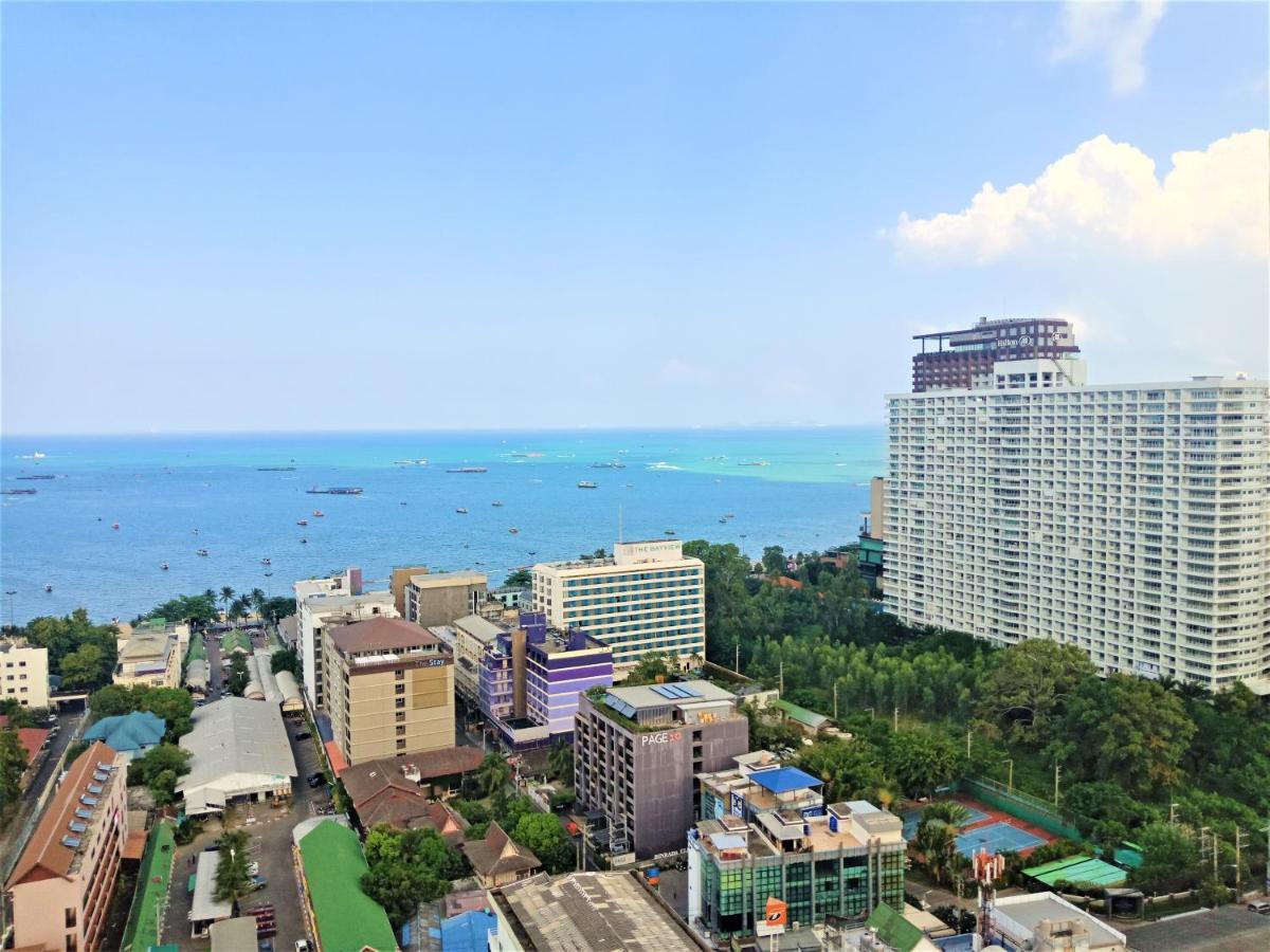 Llx Apartments At The Base Condo Pattaya Eksteriør bilde